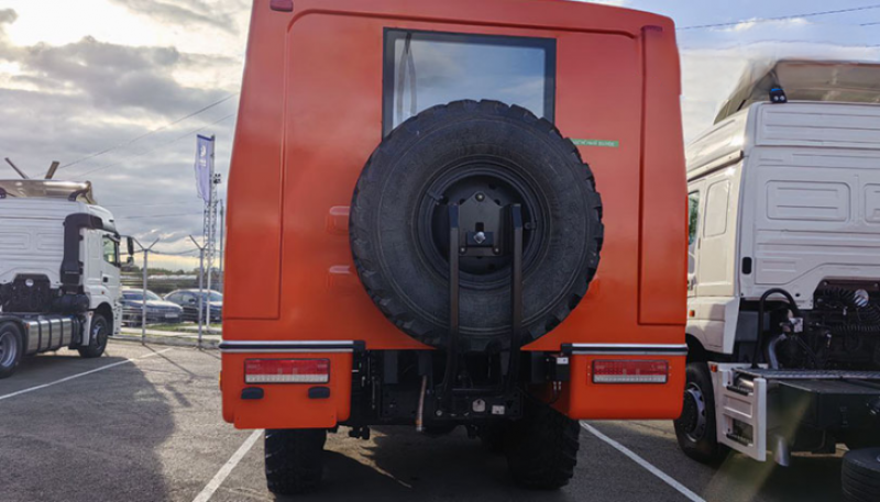 4208-030-66 Автобус вахтовый